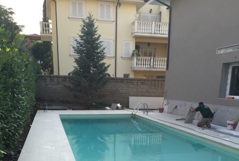 Villa con piscina - Roma